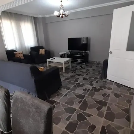 Four Two Bathrooms In The Center Of フェティエ