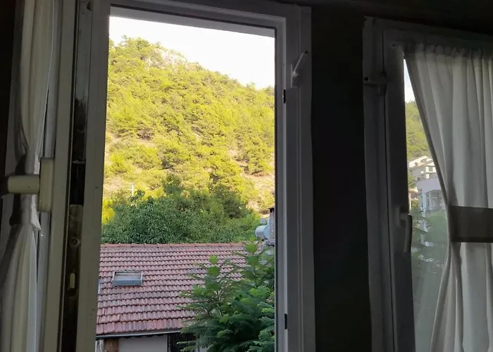 Four Two Bathrooms In The Center Of Lägenhet *