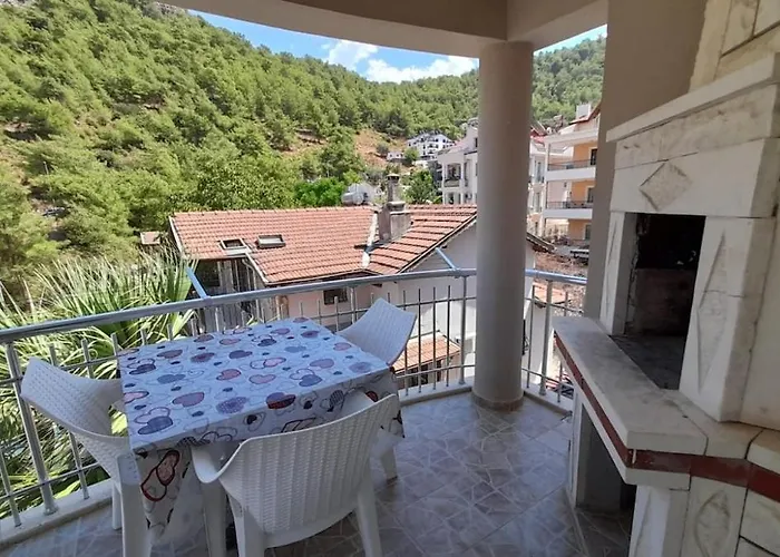 Four Two Bathrooms In The Center Of