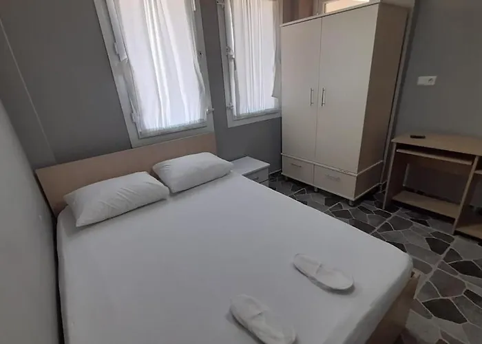 Four Two Bathrooms In The Center Of Appartement *