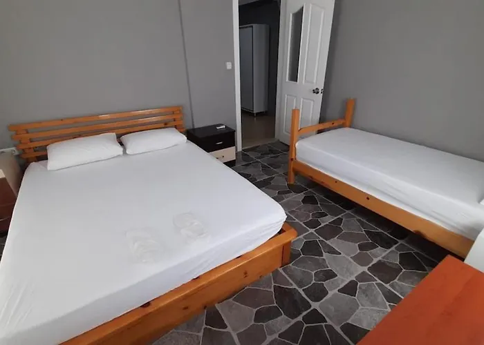 Four Two Bathrooms In The Center Of Appartement Fethiye