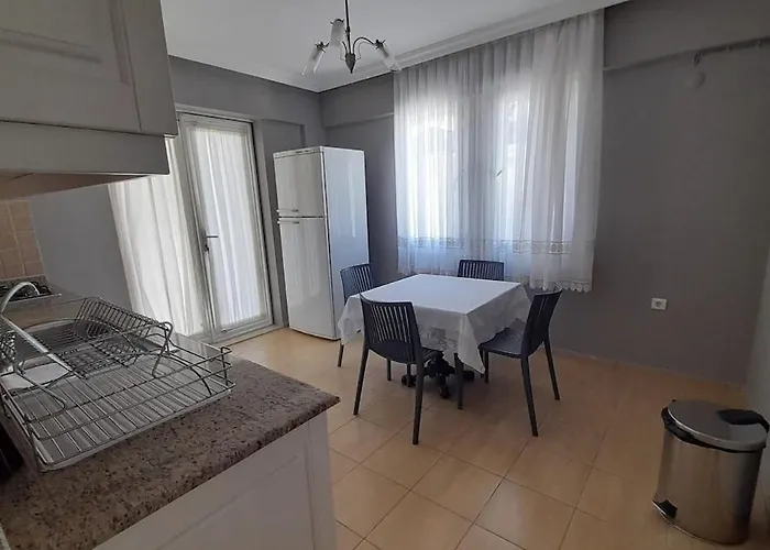 Four Two Bathrooms In The Center Of Appartement Fethiye