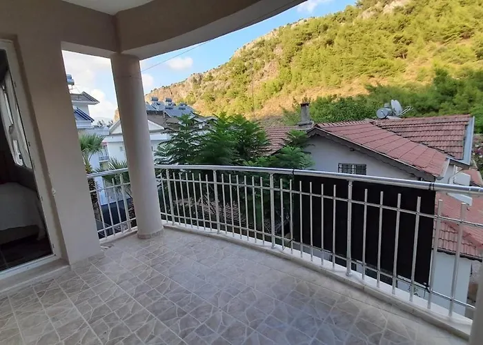 Four Two Bathrooms In The Center Of Appartement