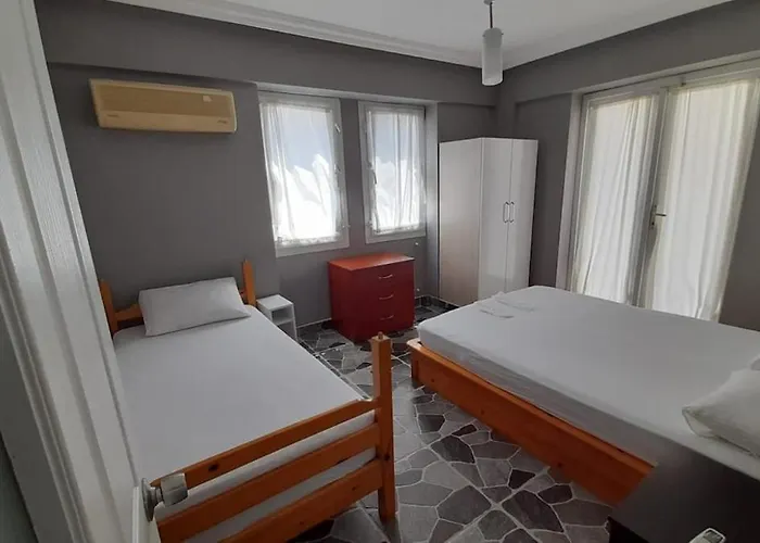 Four Two Bathrooms In The Center Of Appartement Fethiye