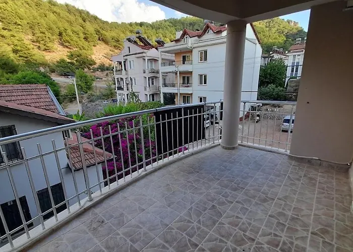 Four Two Bathrooms In The Center Of Appartement