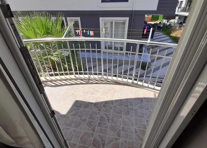 Four Two Bathrooms In The Center Of Appartement Fethiye